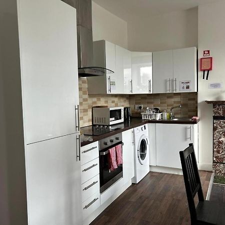 Sarsfield Hostel Дублин Экстерьер фото